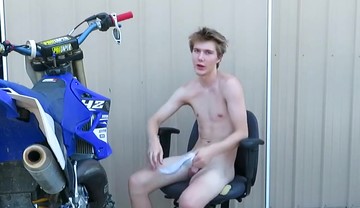 Dirtbike Jerk Off Video