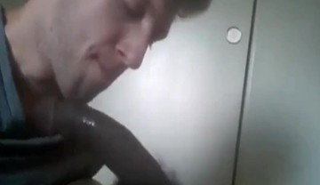 Sucked out 2 loads from Grindr BBC