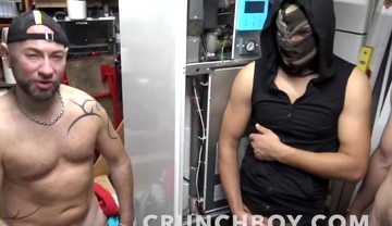 amazing gang bang with real straigths boys arabs sucked by Jess ROYAN for crunchboy