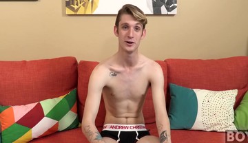 Handsome Twink Pleasures His Big Dick With Chris Tucker